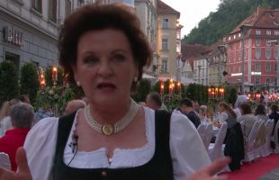 Lange Tafel am Grazer Hauptplatz