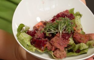 Rezept: Gemüsebrotsalat für Götter