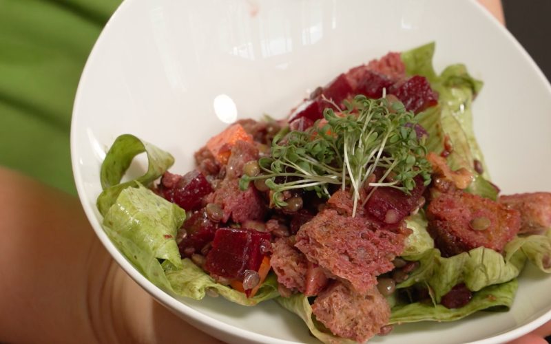 Rezept: Gemüsebrotsalat für Götter